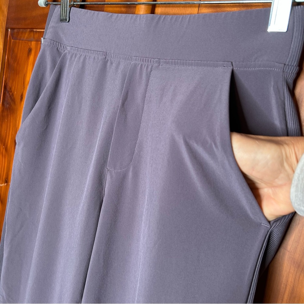 Athleta Brooklyn Ankle Pant Comfy Travel Women’s SZ 2 Athleisure Sustainable - Picture 9 of 17